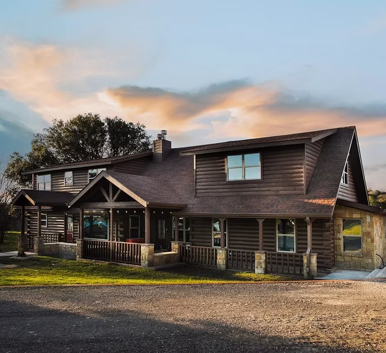 Our Lodging and Accommodation Vendors - Hidden Creek at StoneHaus